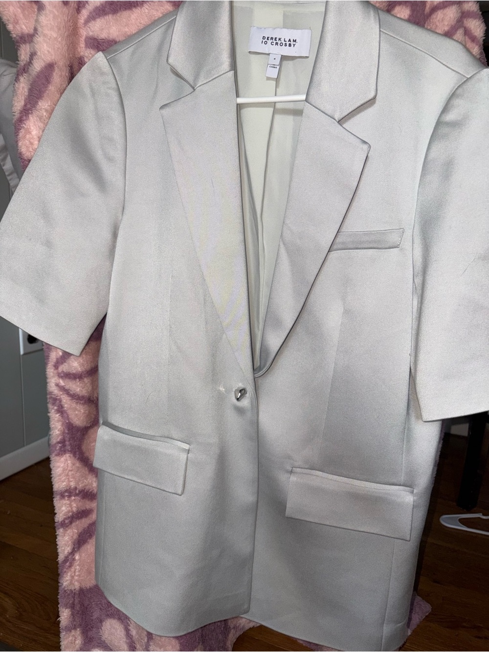 10 Crosby Derek Lam Short-Sleeve Satin Cream Blazer